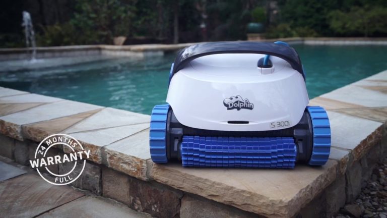 Best Dolphin Pool Cleaners – Reviews for 2020